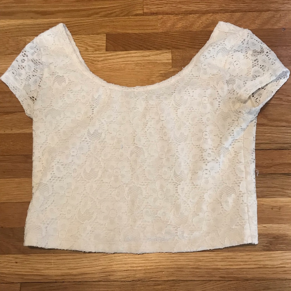 White/Cream Lace Crop Top